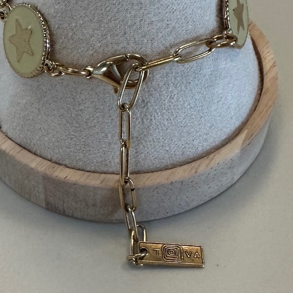 TOVA Gold Star Bracelet Set in Vanilla Enamel and Gold-Tone Metal - Picture 4 of 10